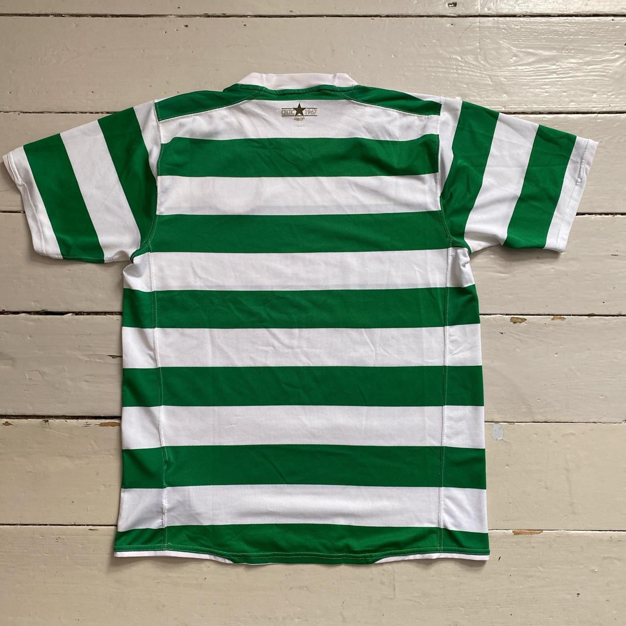 Nike Celtic Football Jersey and Shorts (Large)