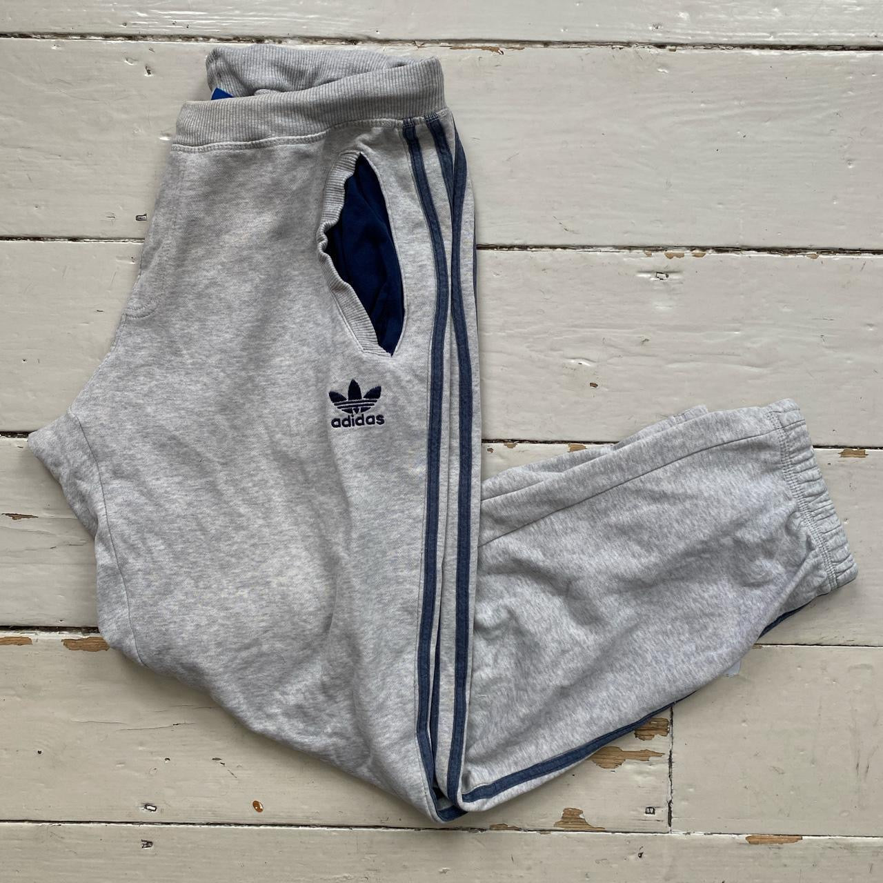 Adidas Originals Grey Joggers (Small)