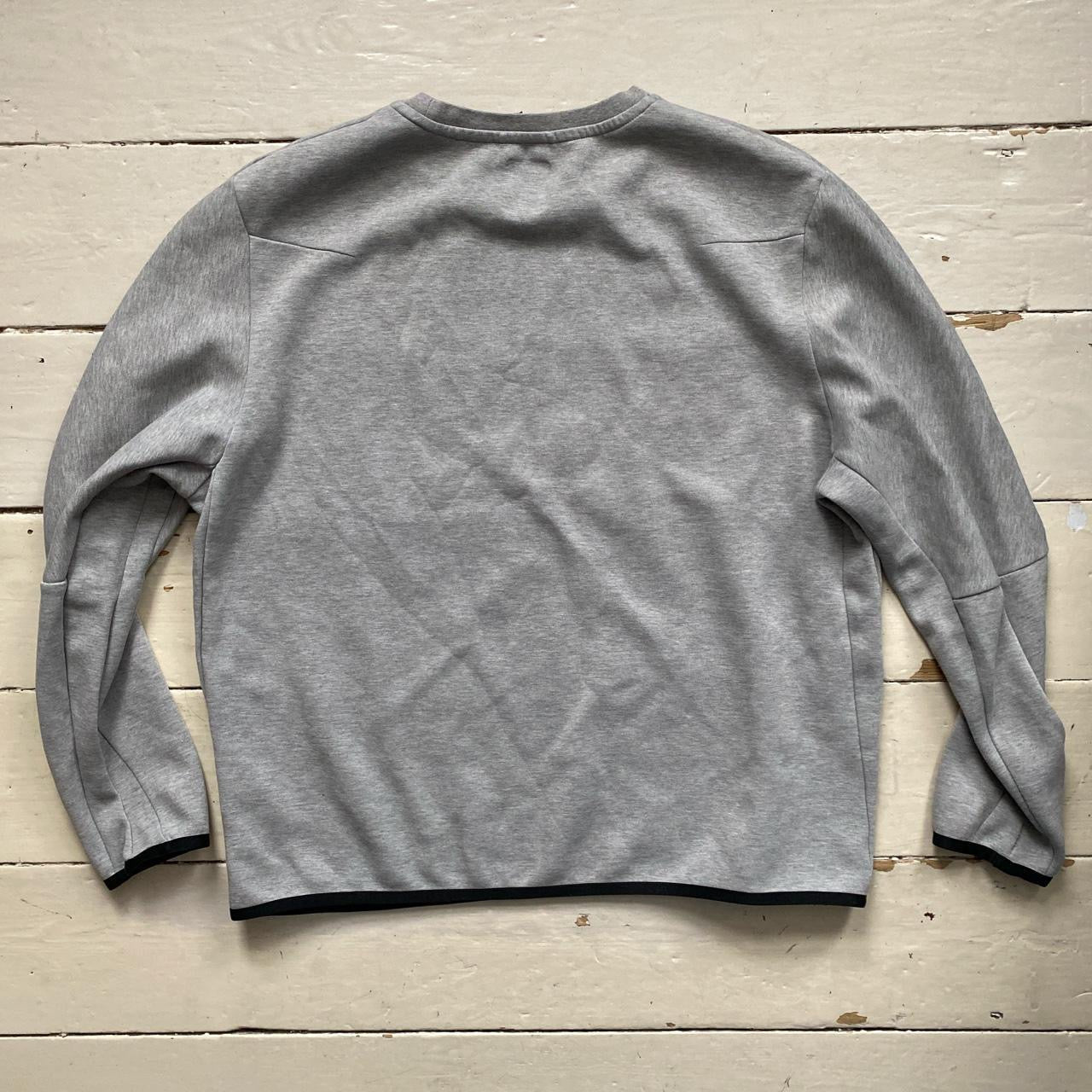 Nike Tech Fleece Grey Jumper (XXL)