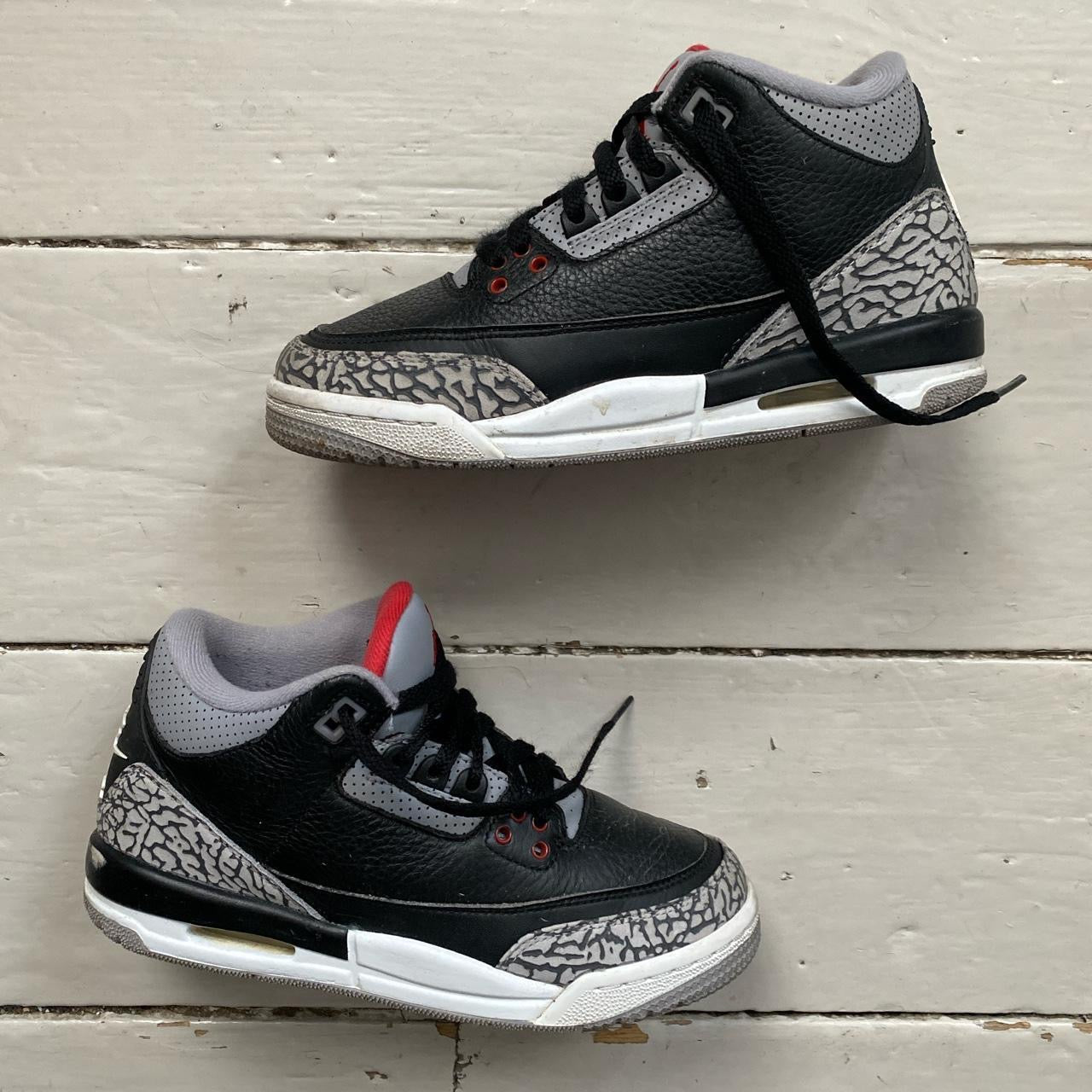 Jordan 3 Black Cement (UK 4)