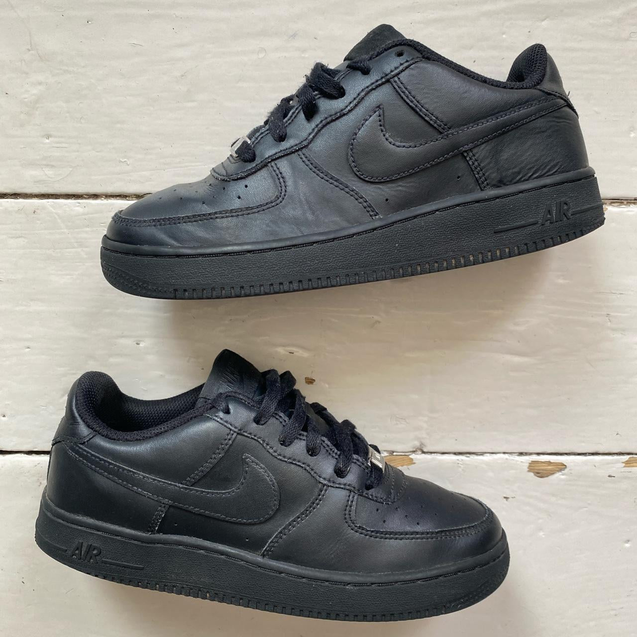Nike Air Force 1 Black (UK 5)