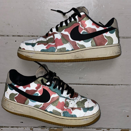 Nike Air Force 1 Red Camo (UK 9)