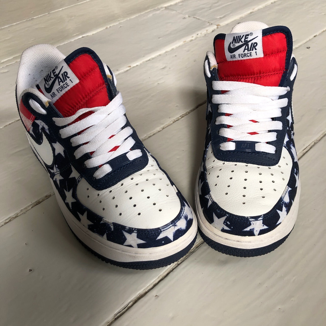 Nike Air Force 1 USA Independence (UK 7)
