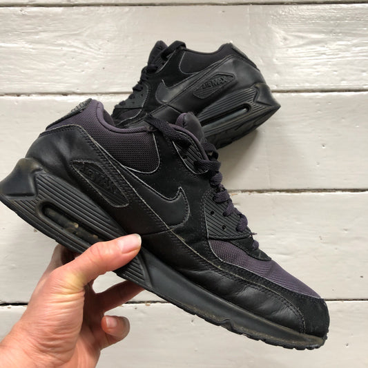Nike Air Max 90 Triple Black (UK 12)