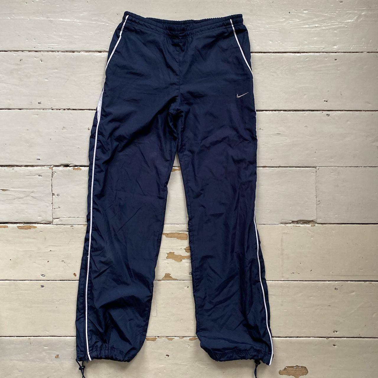 Nike Swoosh Vintage Shell Bottoms (XS)