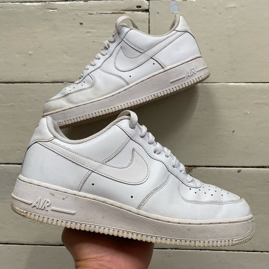 Nike Air Force 1 White (UK 9)