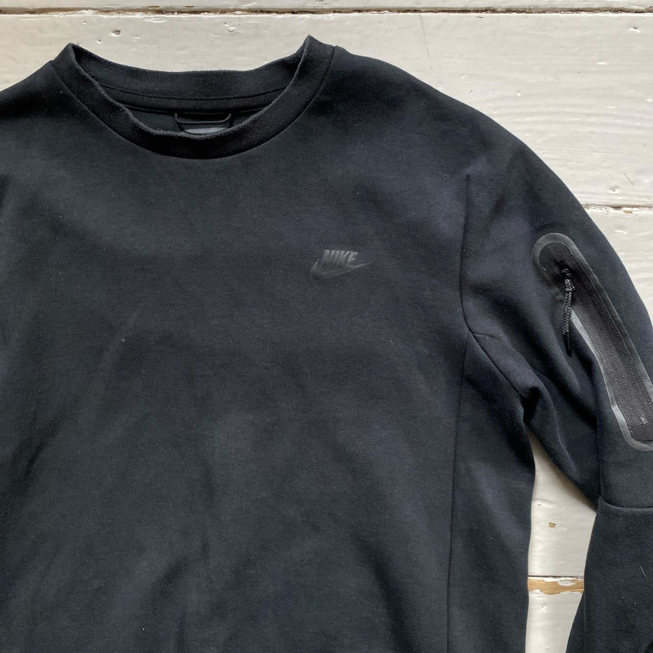 Nike Tech Fleece Jumper (Medium)