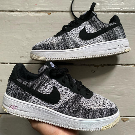 Nike Air Force 1 Flyknit (UK 6)