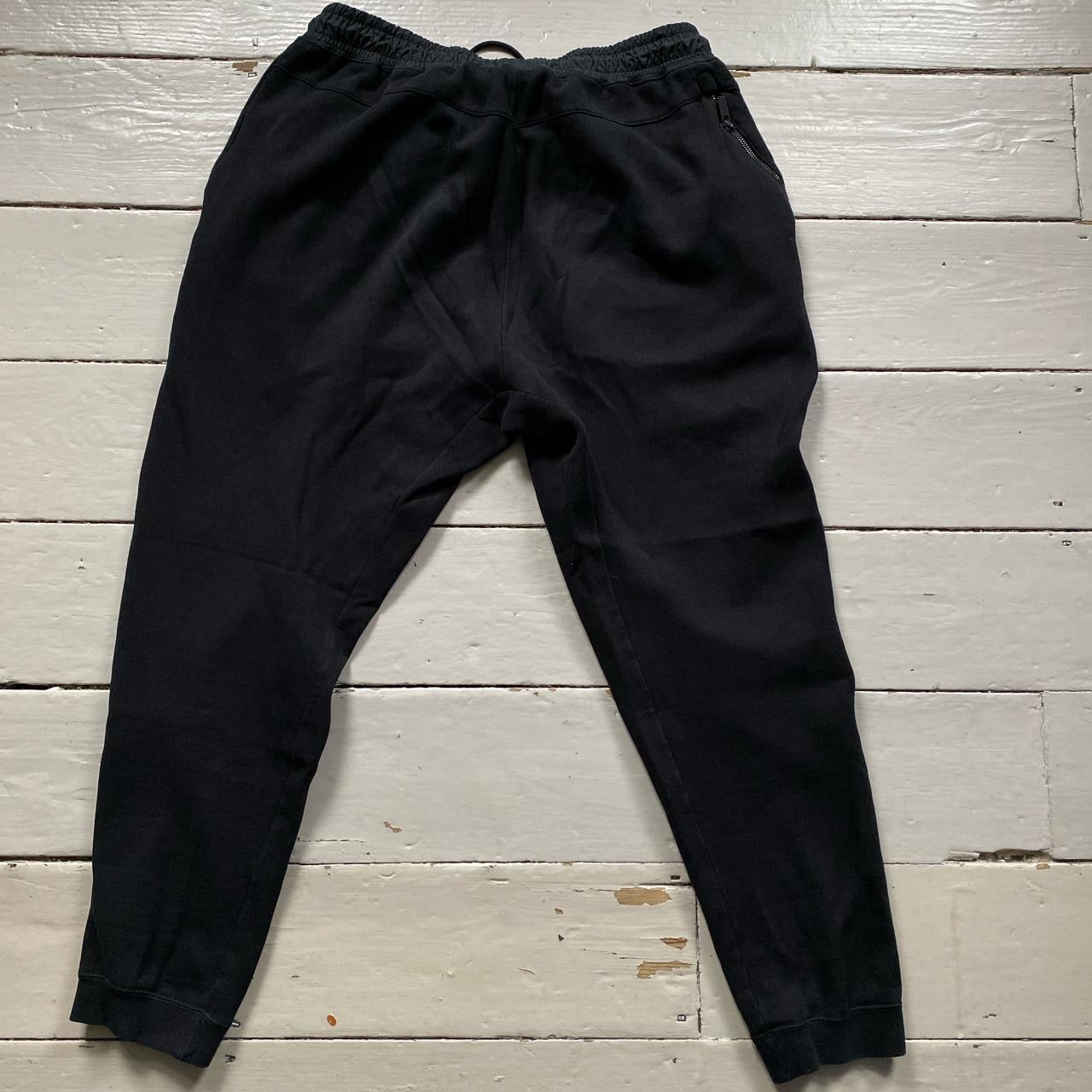 Nike Swoosh Black Joggers (XL)