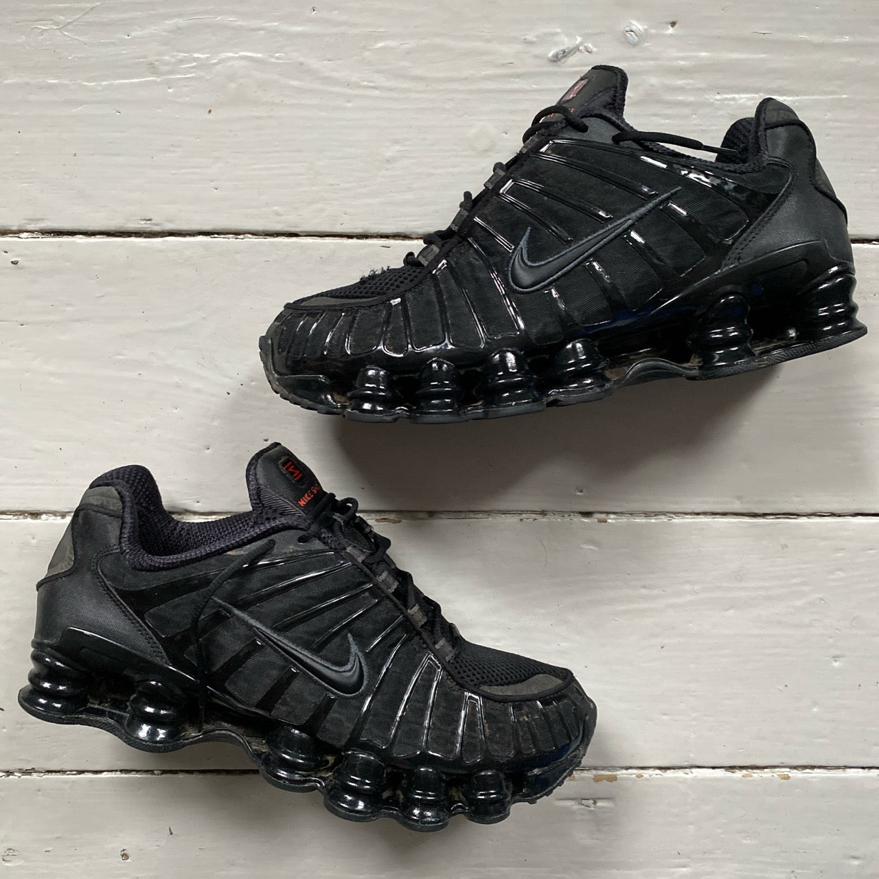 H*O様 Nike Shox TL ブラック NIKE SHOX TL ,,Black-Metallic Hematite'' SIZE UK 7 EUR 41