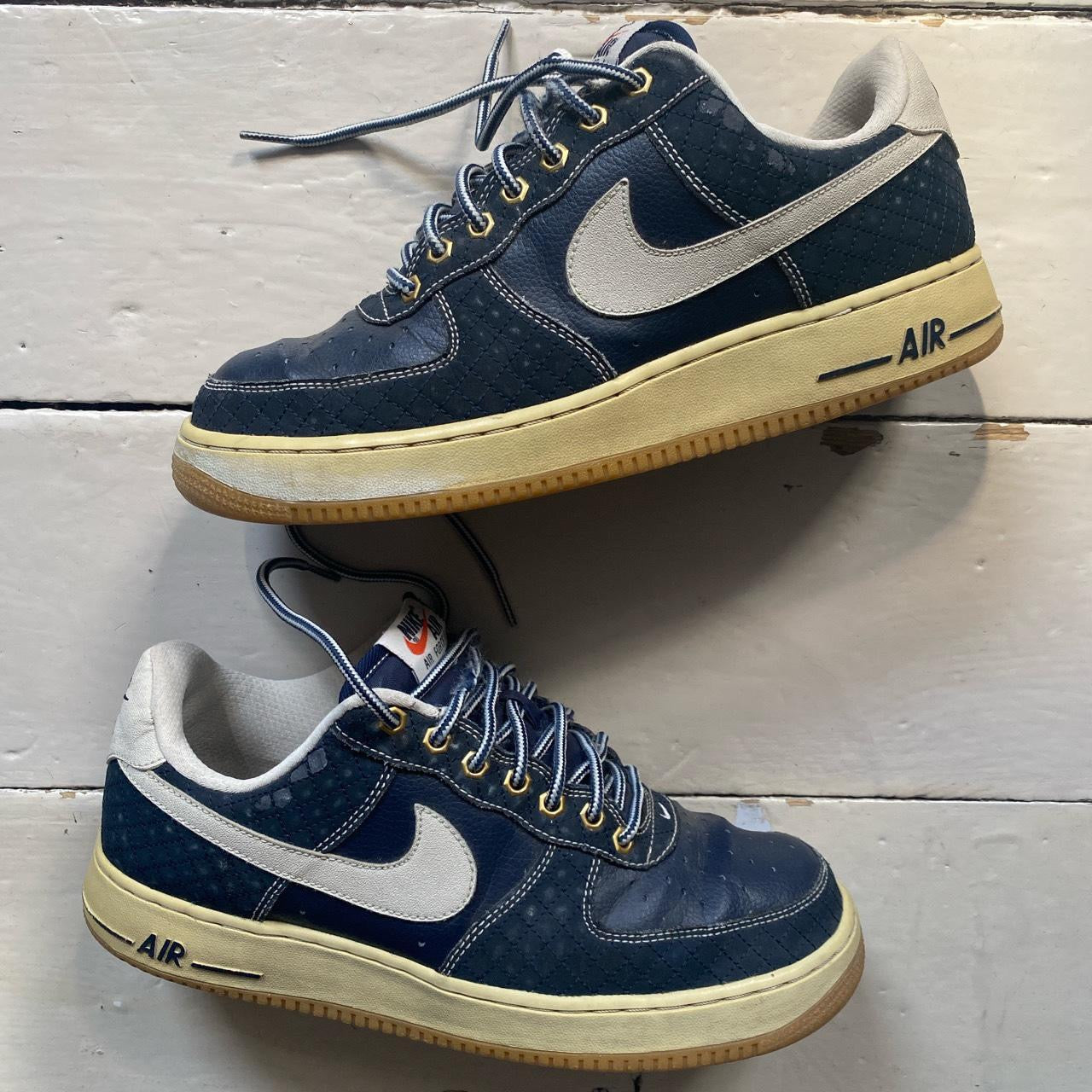 Nike Air Force 1 Lumber (UK 9)