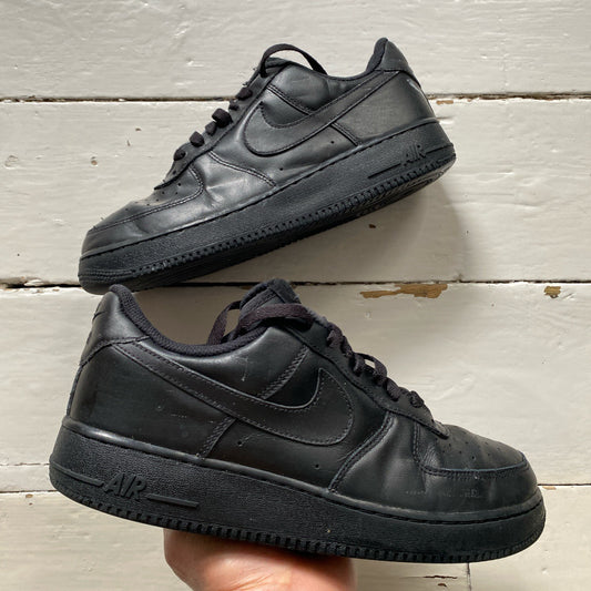 Nike Air Force 1 Black (UK 8)