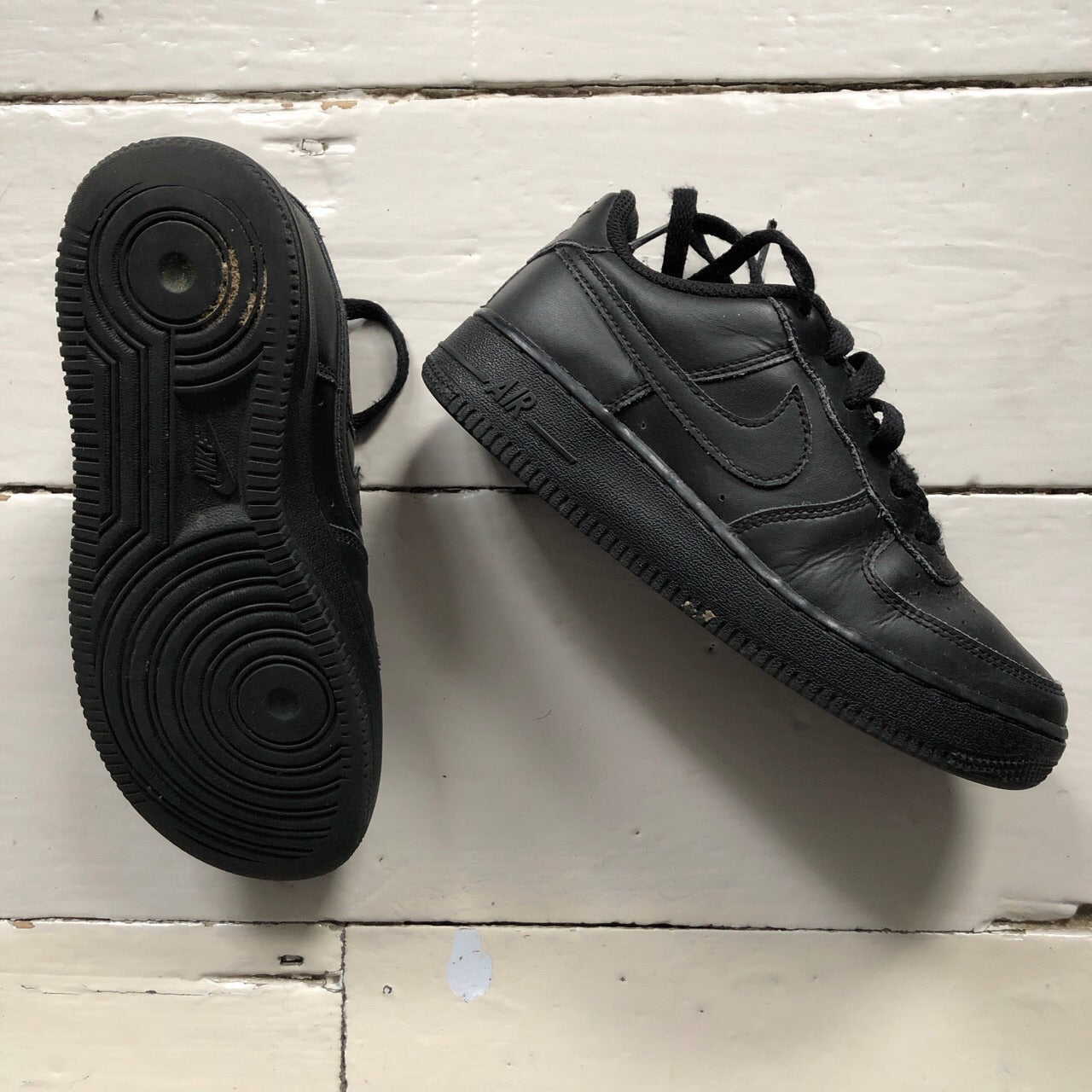 Nike Air Force 1 Black (UK 3.5)