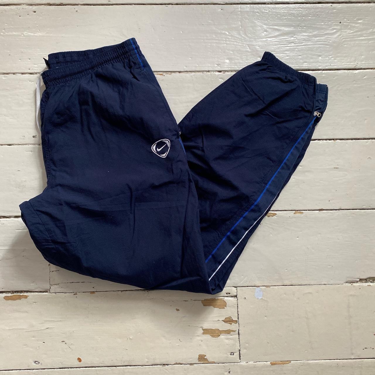 Nike Vintage Navy Shell Bottoms (XL)