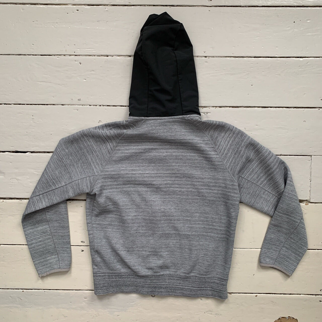Nike Tech Fleece Grey Hoodie (Medium)