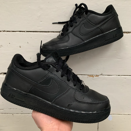 Nike Air Force 1 Black (UK 6)