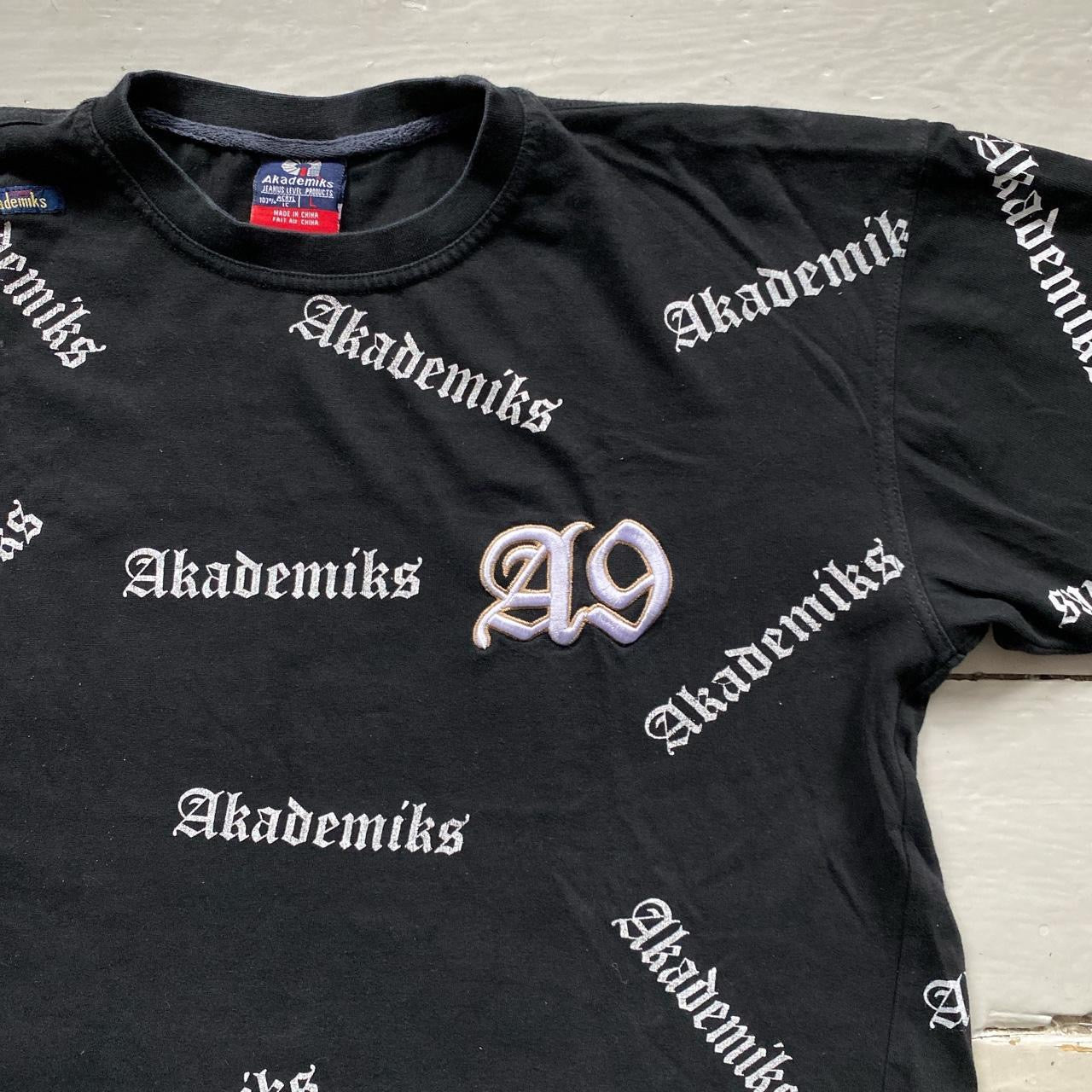 Akademiks A9 T Shirt (Large)