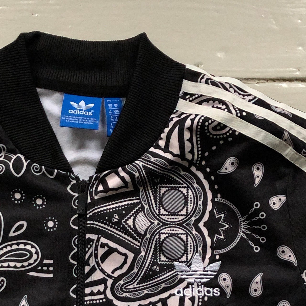 Adidas hot sale bandana print