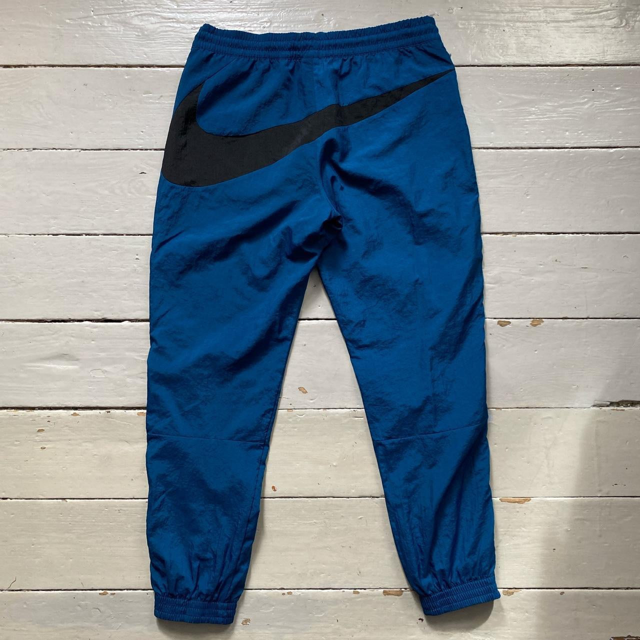Nike Big Swoosh Shell Bottoms (Large)