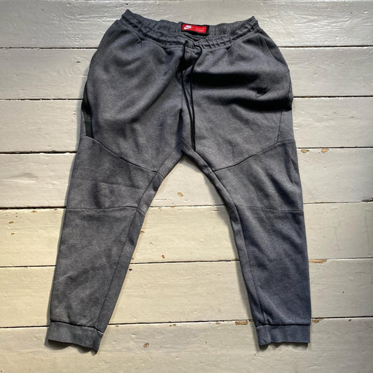 Nike Tech Fleece Grey Joggers (XXL)