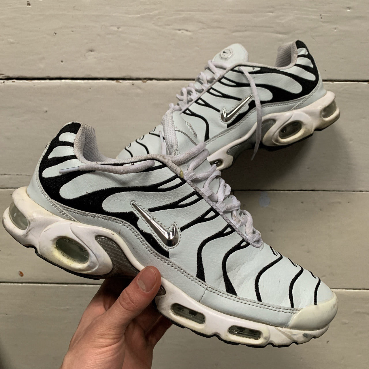 Nike tuned white clearance tiger