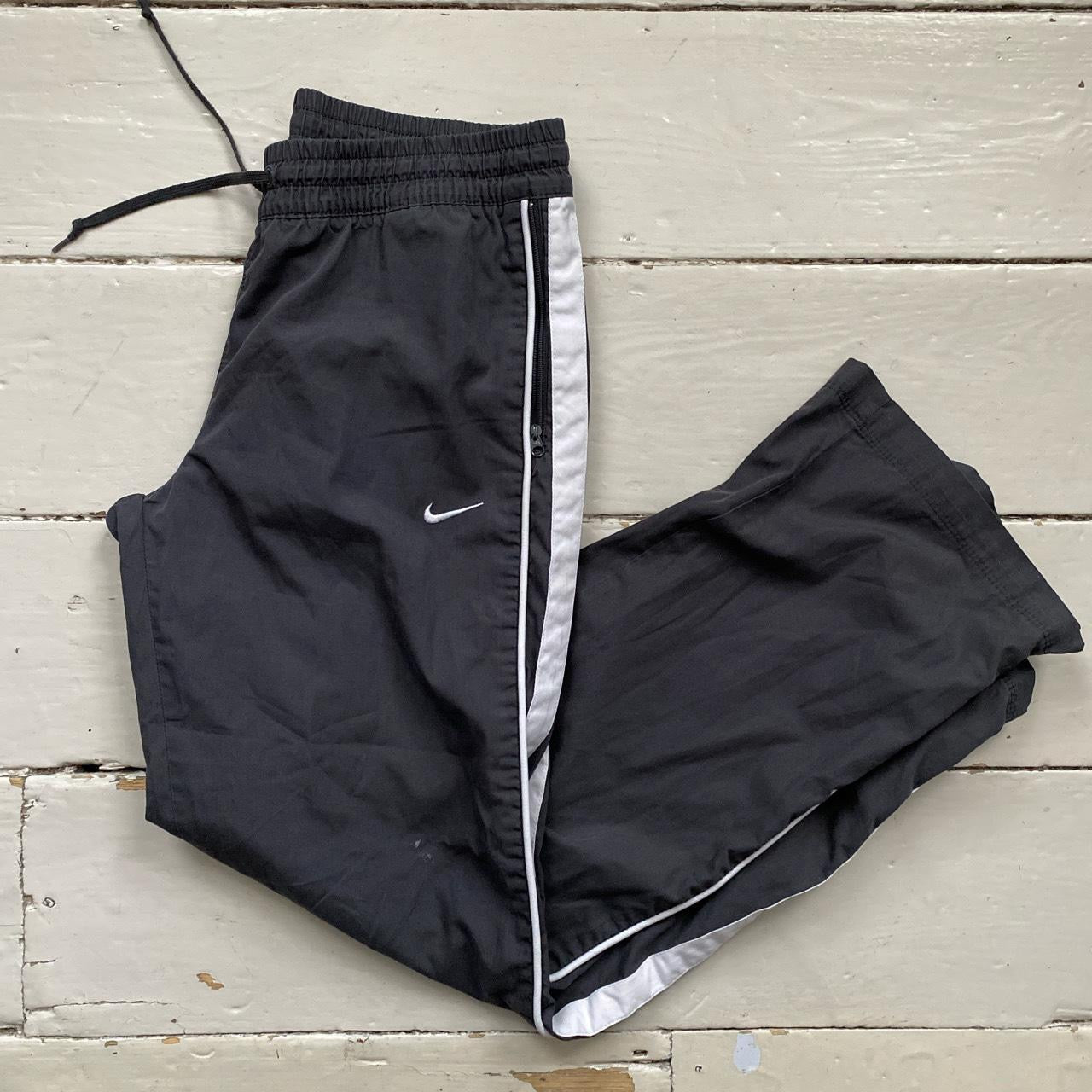 Nike Swoosh Shell Bottoms (Womens Small)