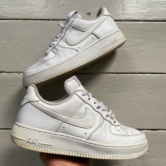 Nike Air Force 1 White (UK 8)