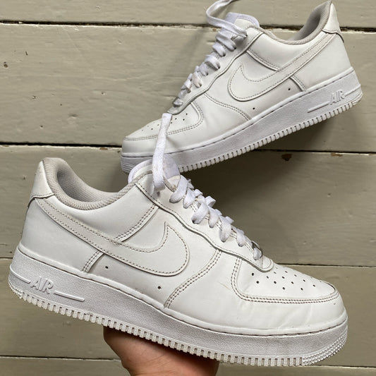 Nike Air Force 1 White (UK 9)