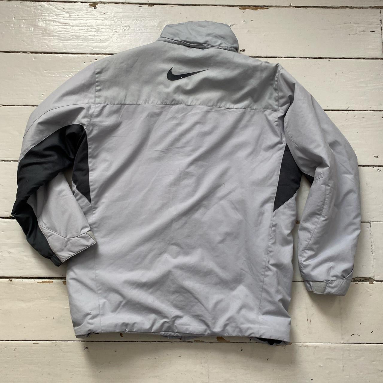 Nike Vintage Swoosh Padded Silver Jacket (Medium)