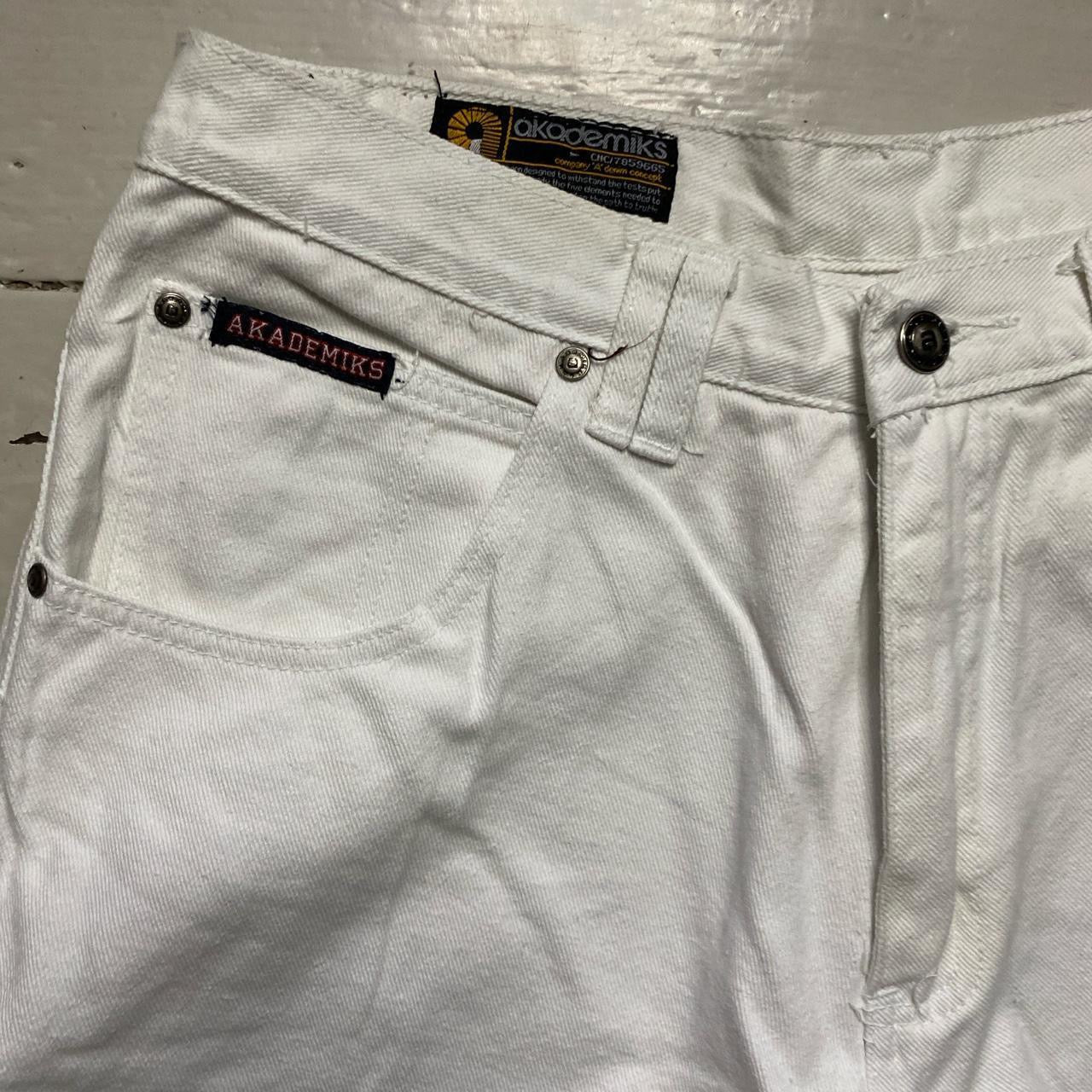 Akademiks Vintage Cargo Jean Shorts (34W)