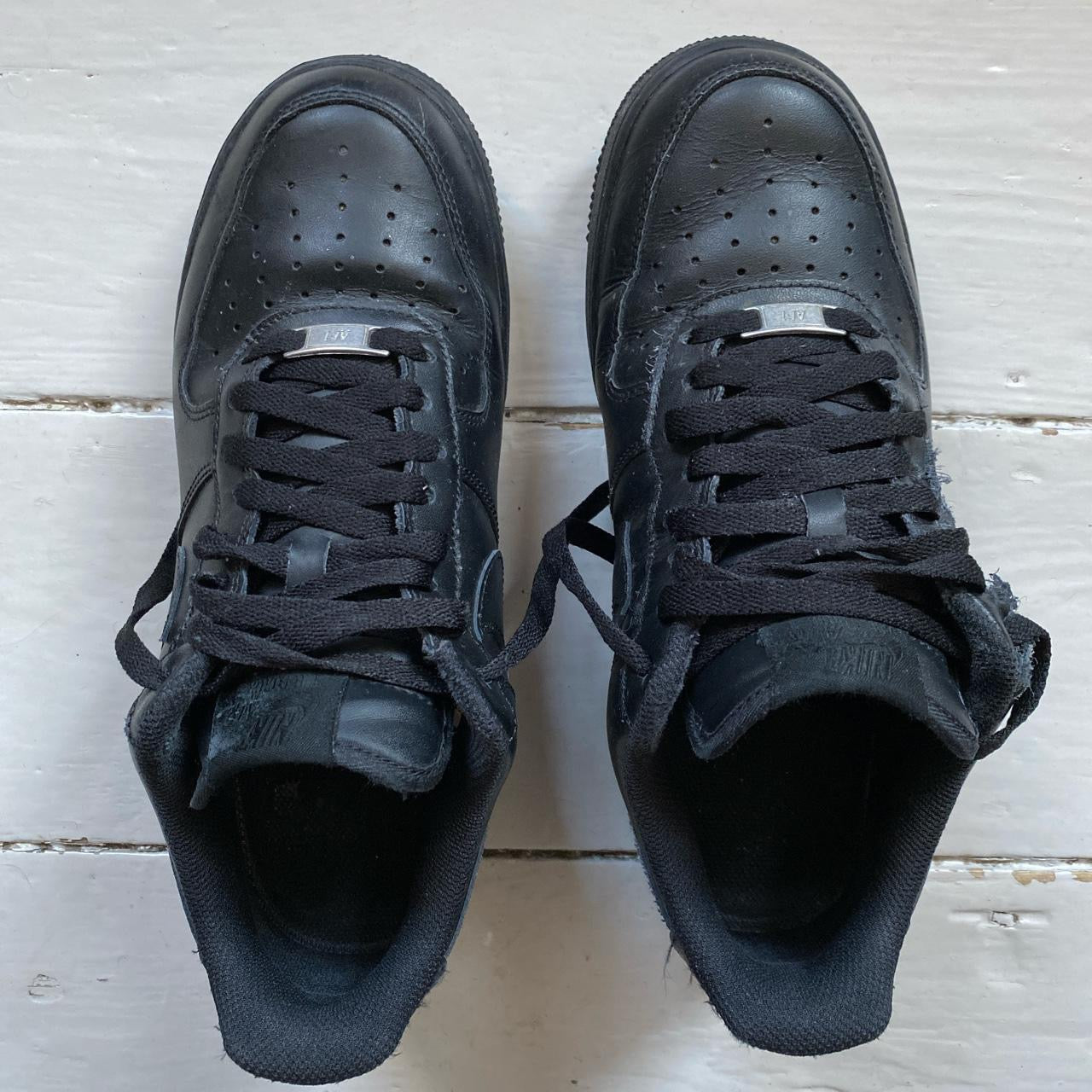 Nike Air Force 1 Black (UK 8)