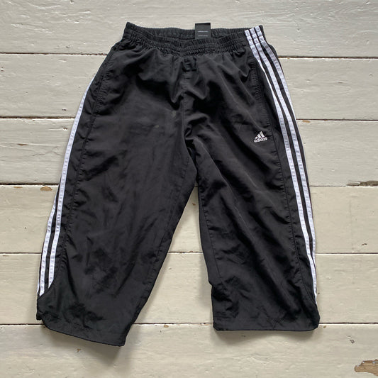 Adidas 3/4 Shell Shorts (Medium)