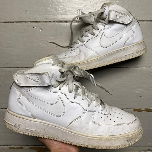Nike Air Force 1 Mid (UK 12)