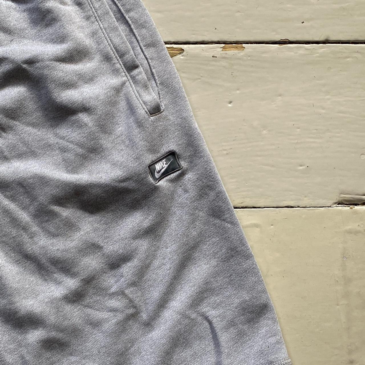 Nike Box Logo Swoosh Grey Shorts (Large)