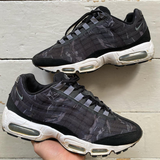 Nike Air Max 95 camo Black (UK 9)