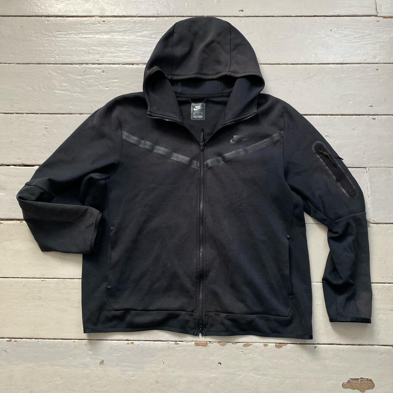 Nike Tech Fleece New Season black hoodie (XL)