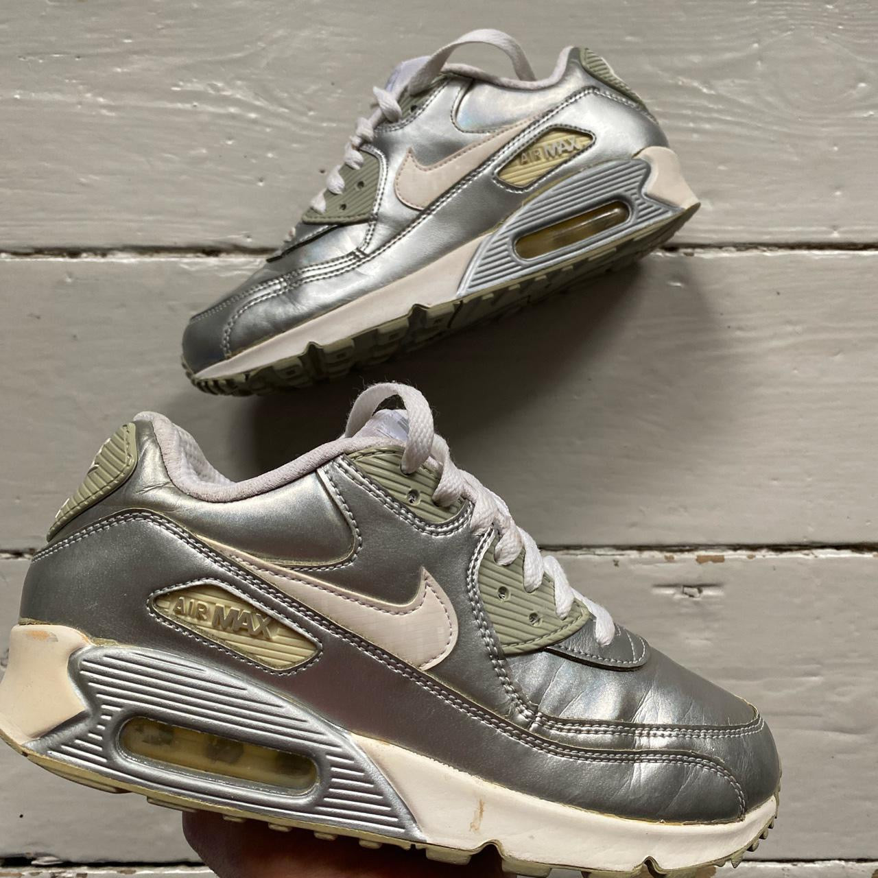 Nike Air Max 90 Silver and White (UK 5)