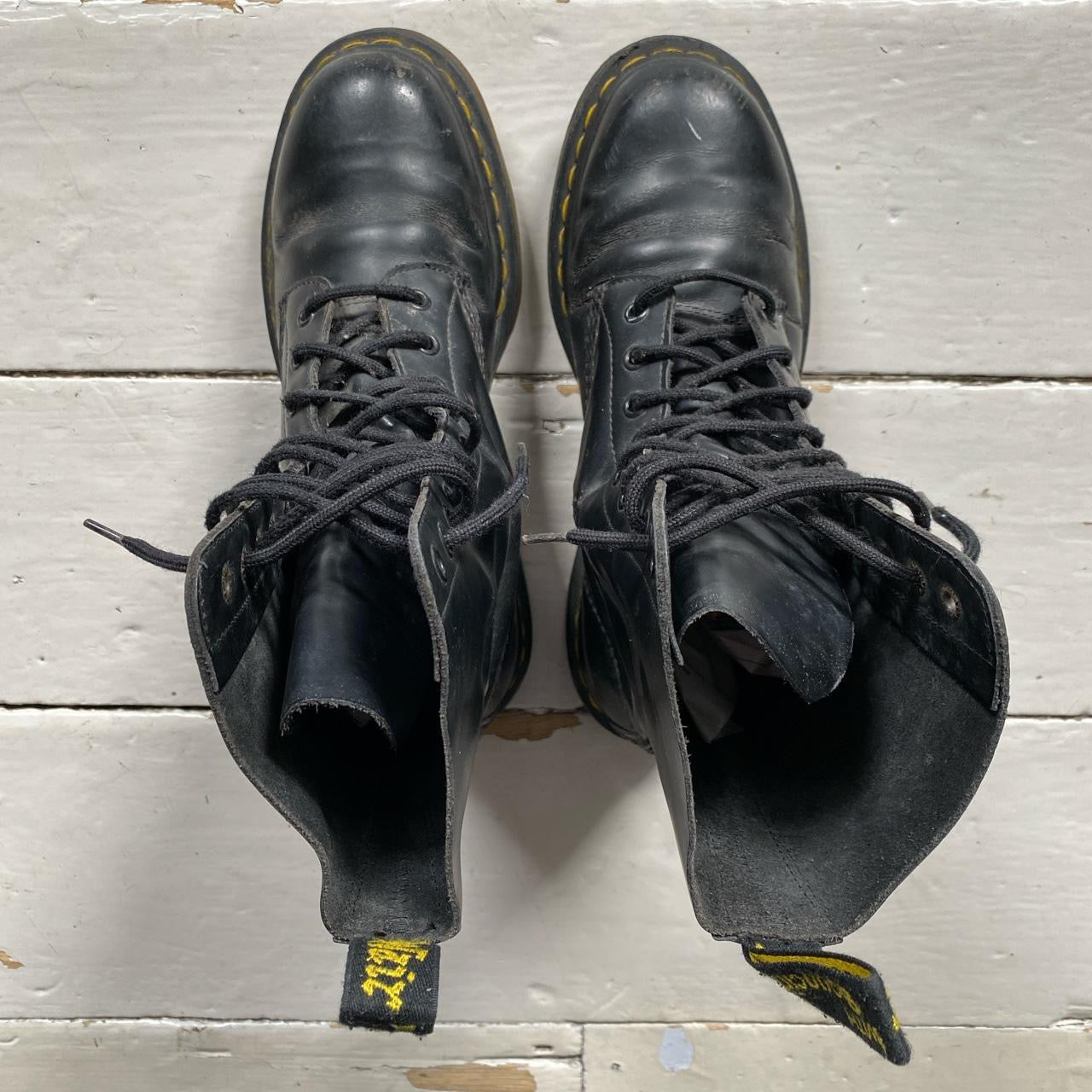 Dr Martens Leather Black Hi Boots (UK 8)