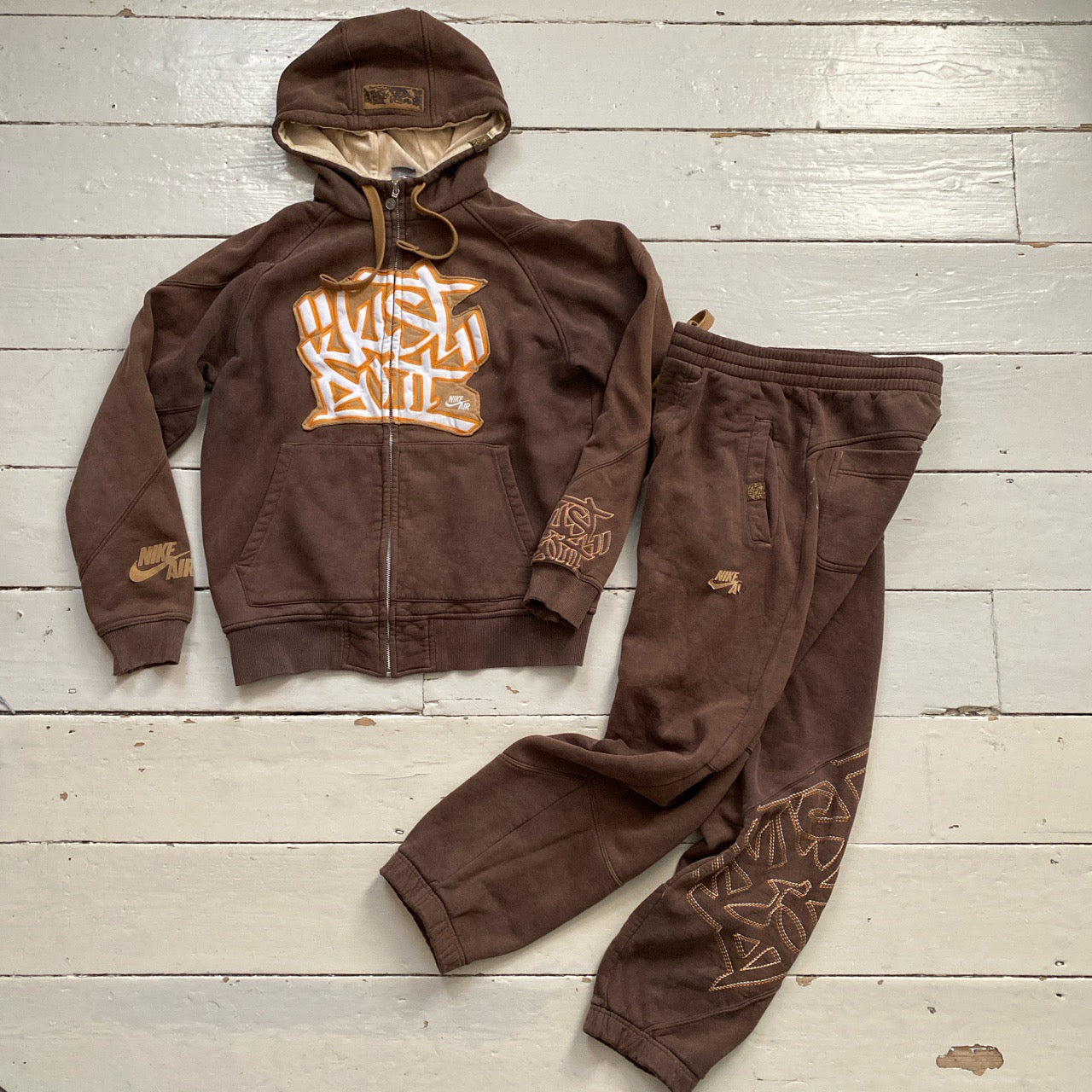 Nike Vintage Brown Tracksuit (M Top S Bottoms)