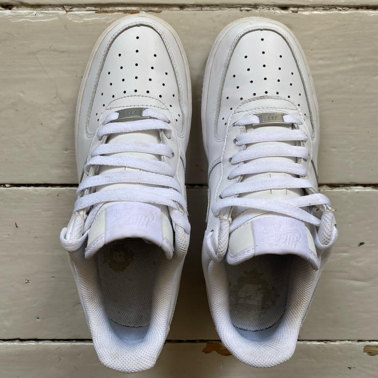 Nike Air Force 1 White (UK 6)