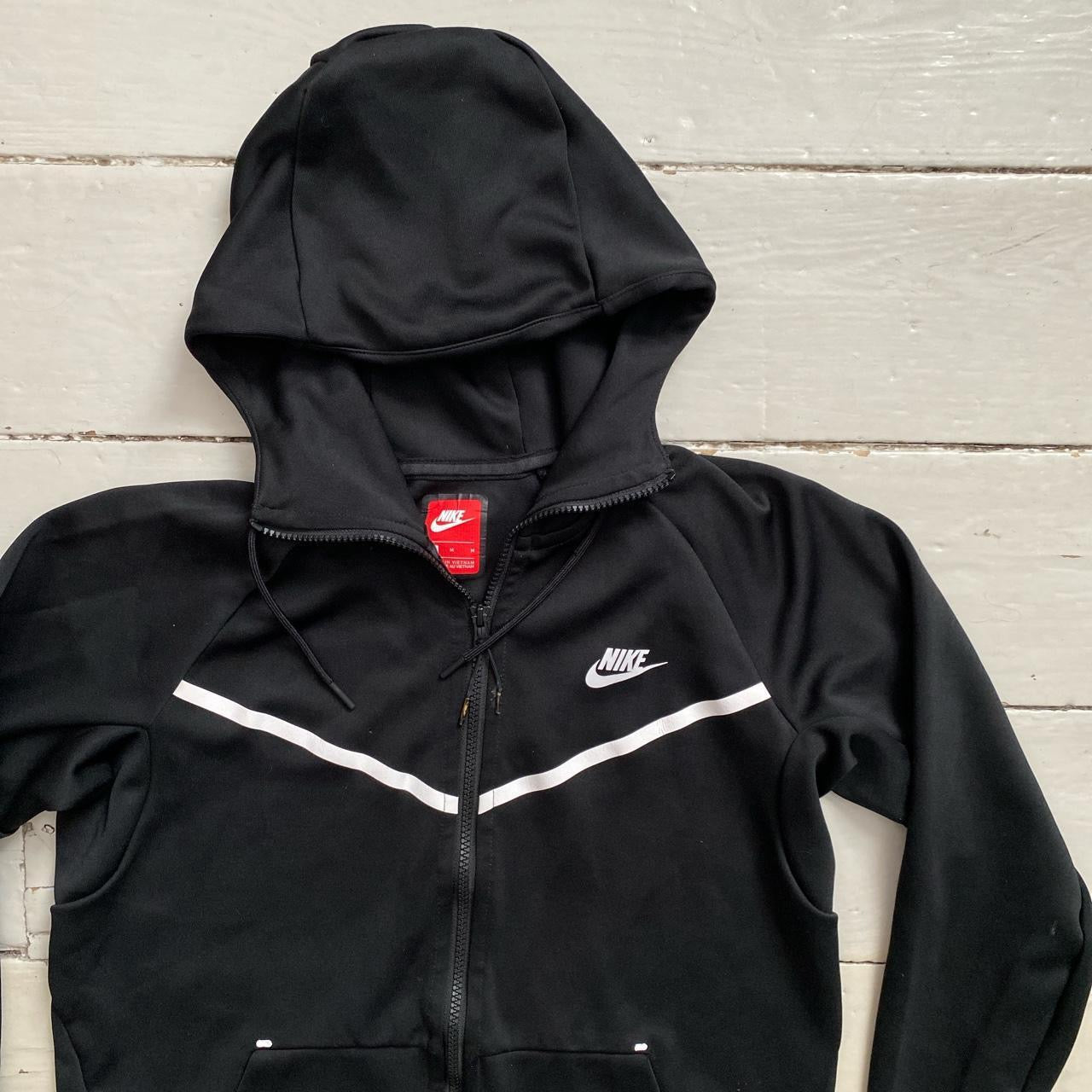 Nike Tech Fleece Black and White hoodie (Medium)