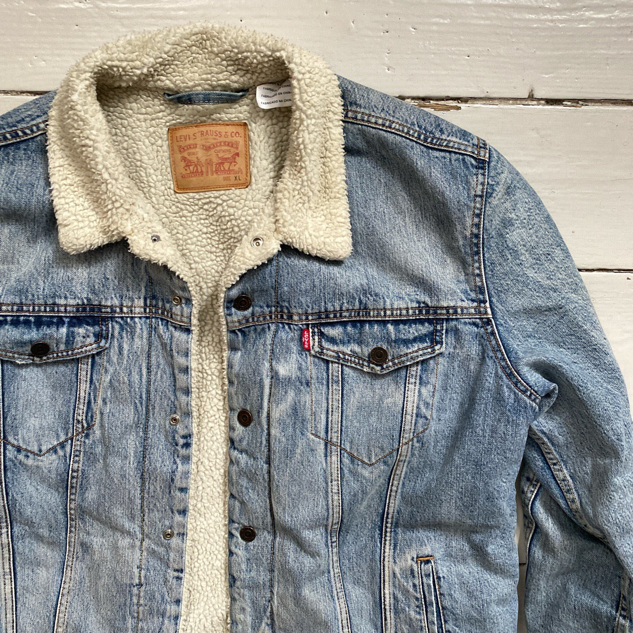 Levis Denim Sherpa Jacket (XL)