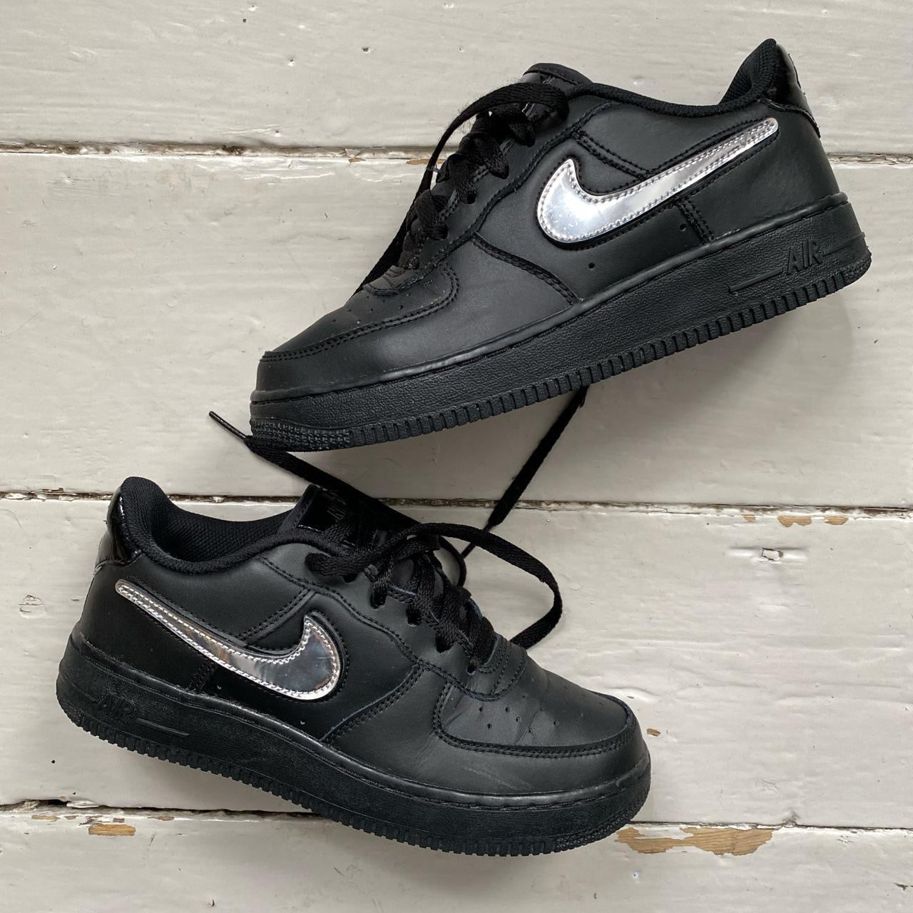 Nike Air Force 1 Velcro Swoosh (UK 4.5)