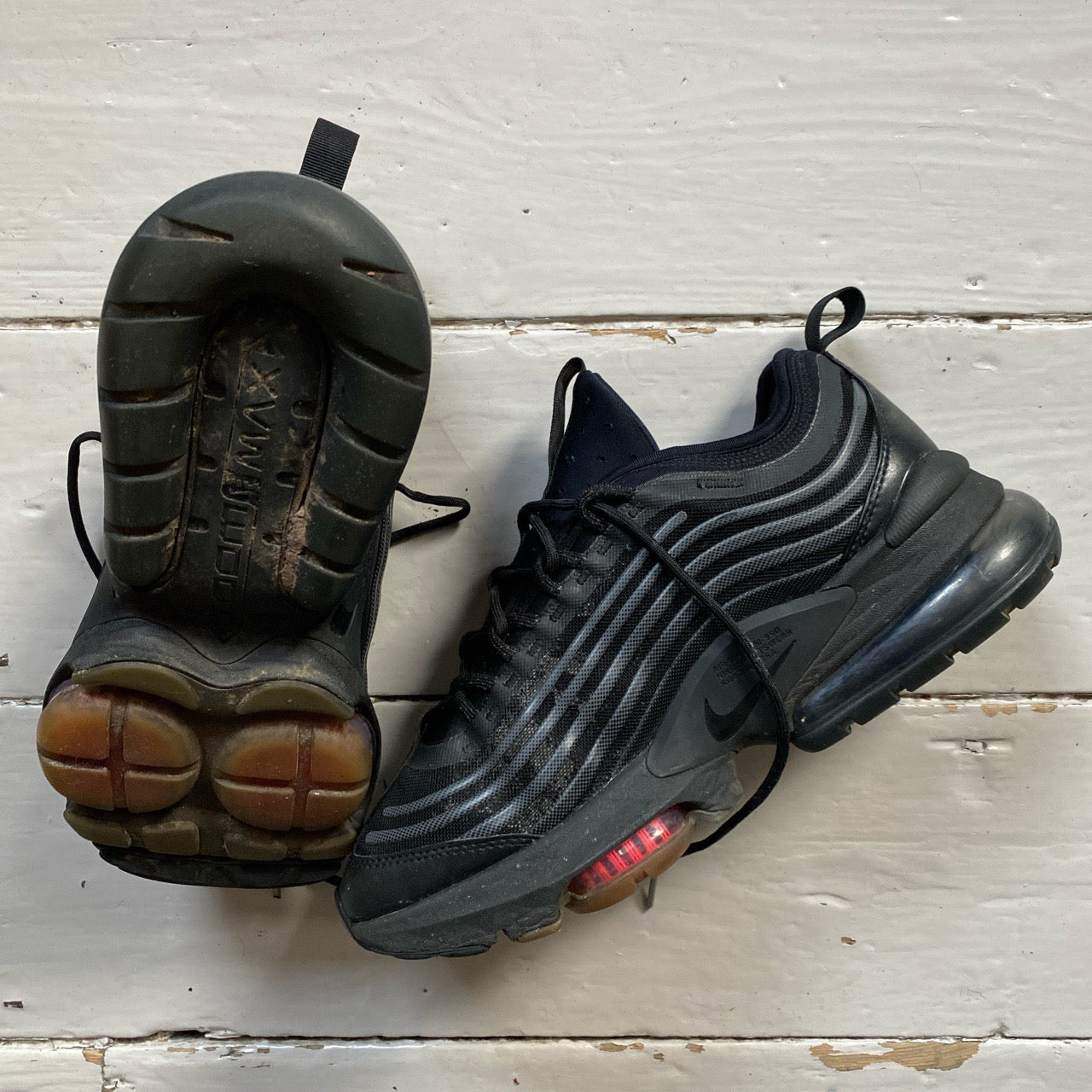 Nike Air Zoom Max 950 Black (UK 8)