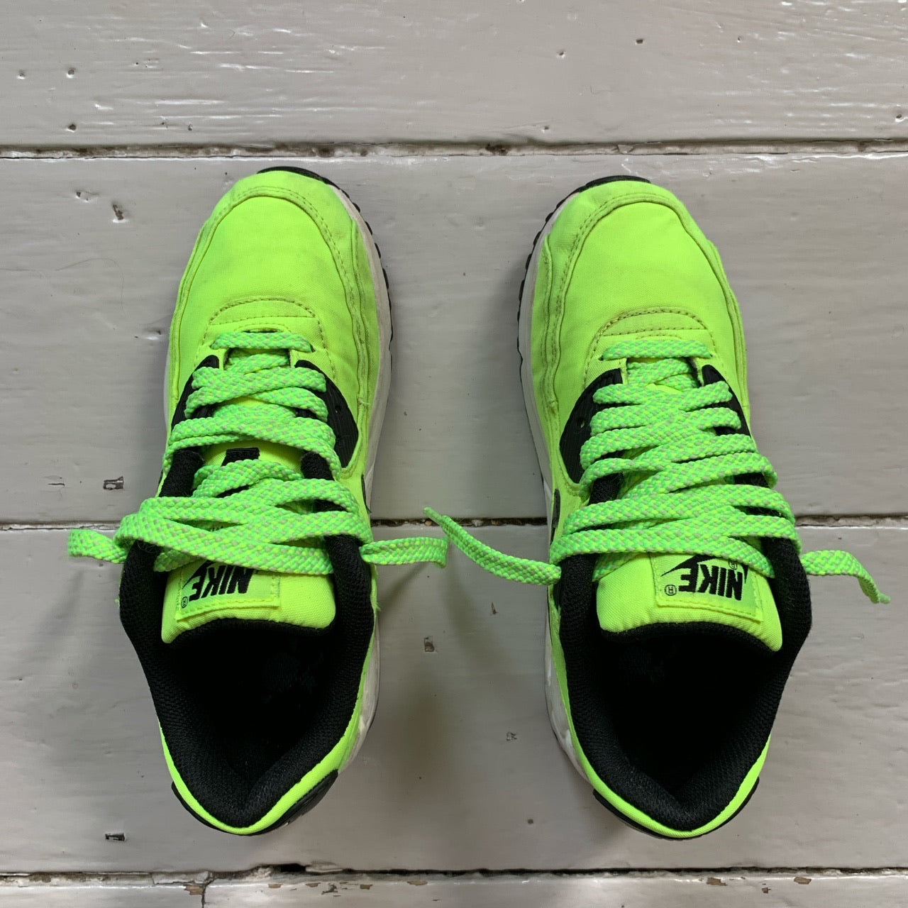 Nike Air Max 90 Neon Green (UK 4)