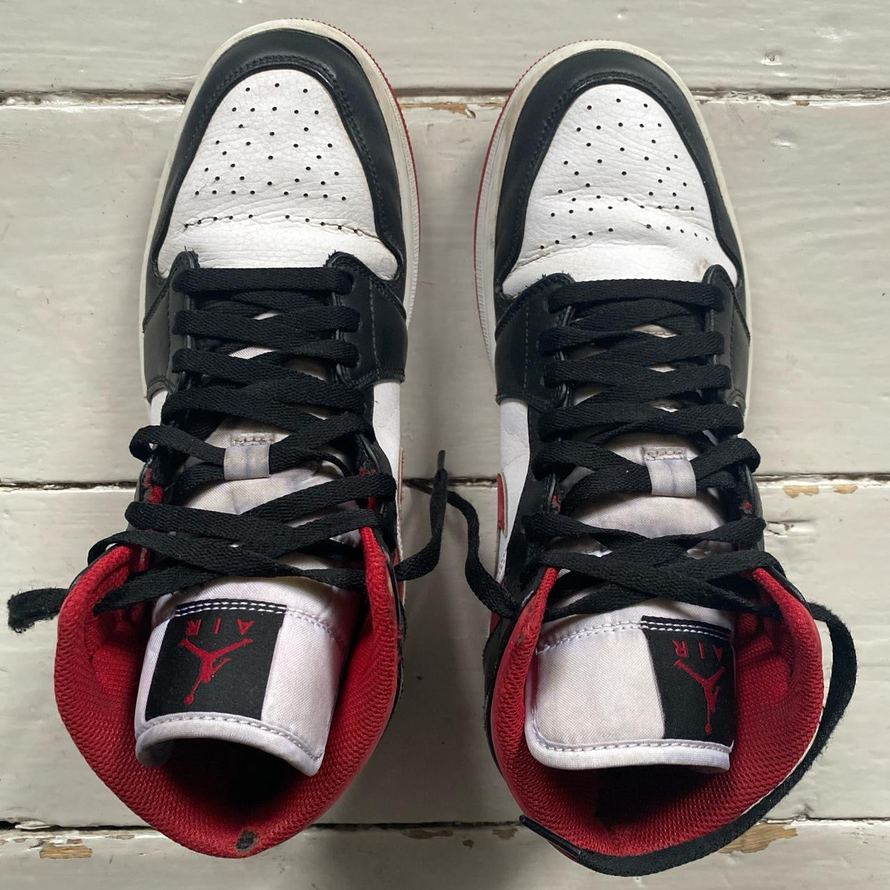 Jordan 1 Black Gym Red Mid (UK 8.5)