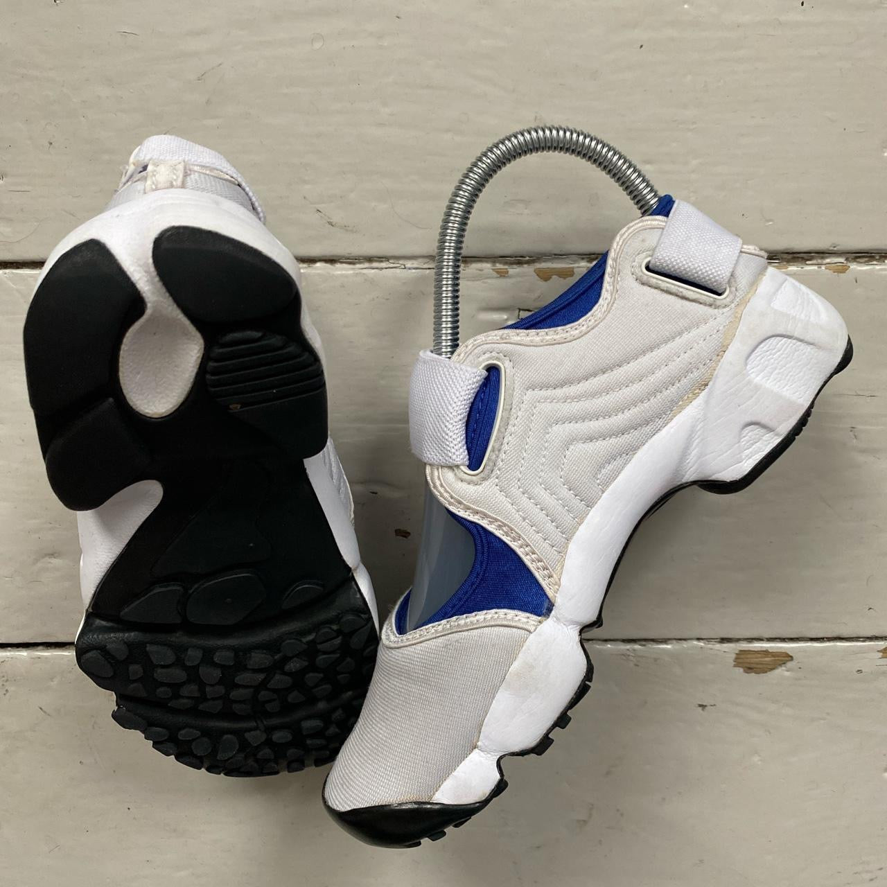 Nike Air Rift White and Blue (UK 3.5)