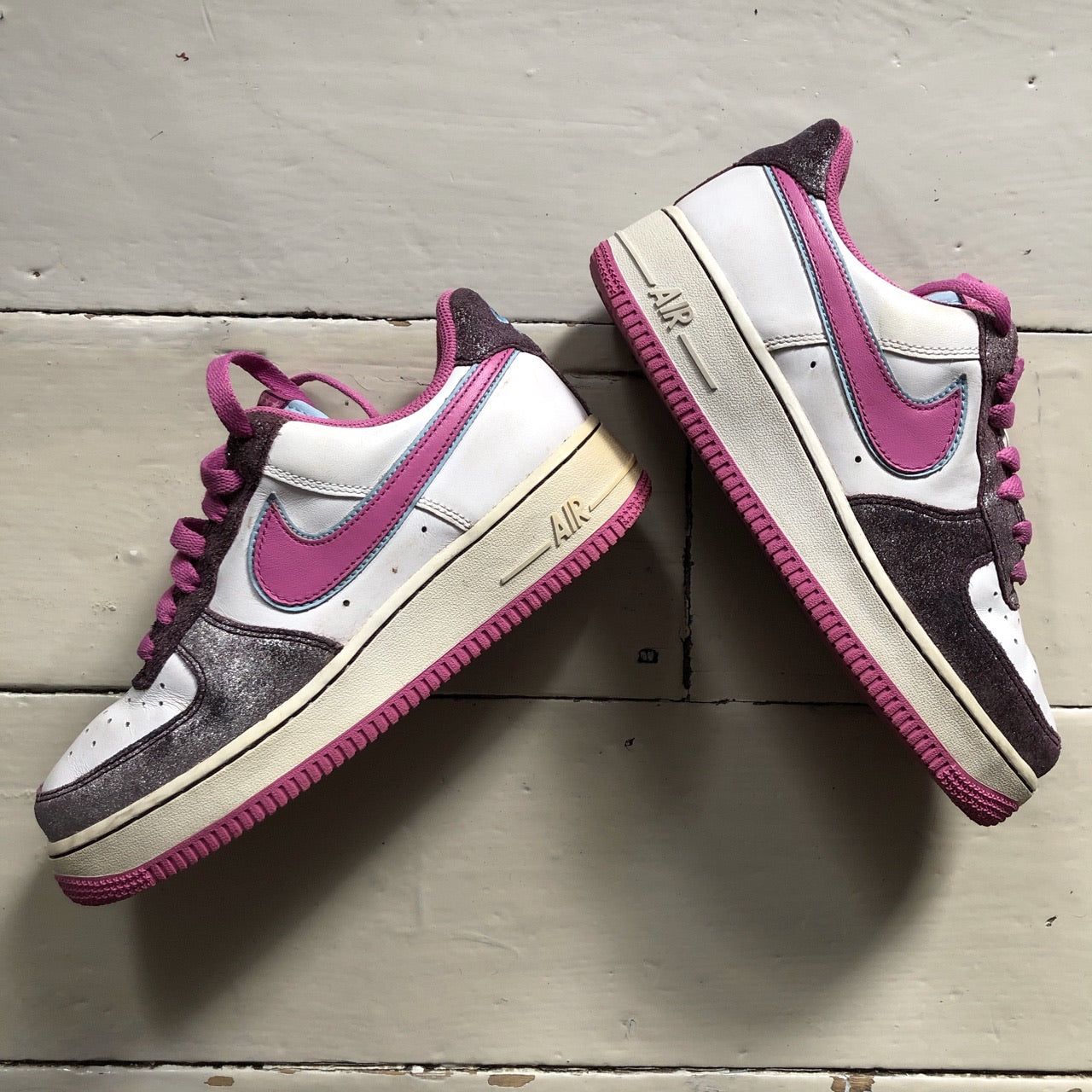 Nike Air Force 1 Vintage Pink and White 2006 (UK 5)
