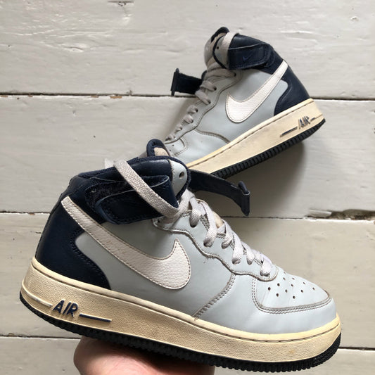 Nike Air Force 1 Mids (UK 5.5)