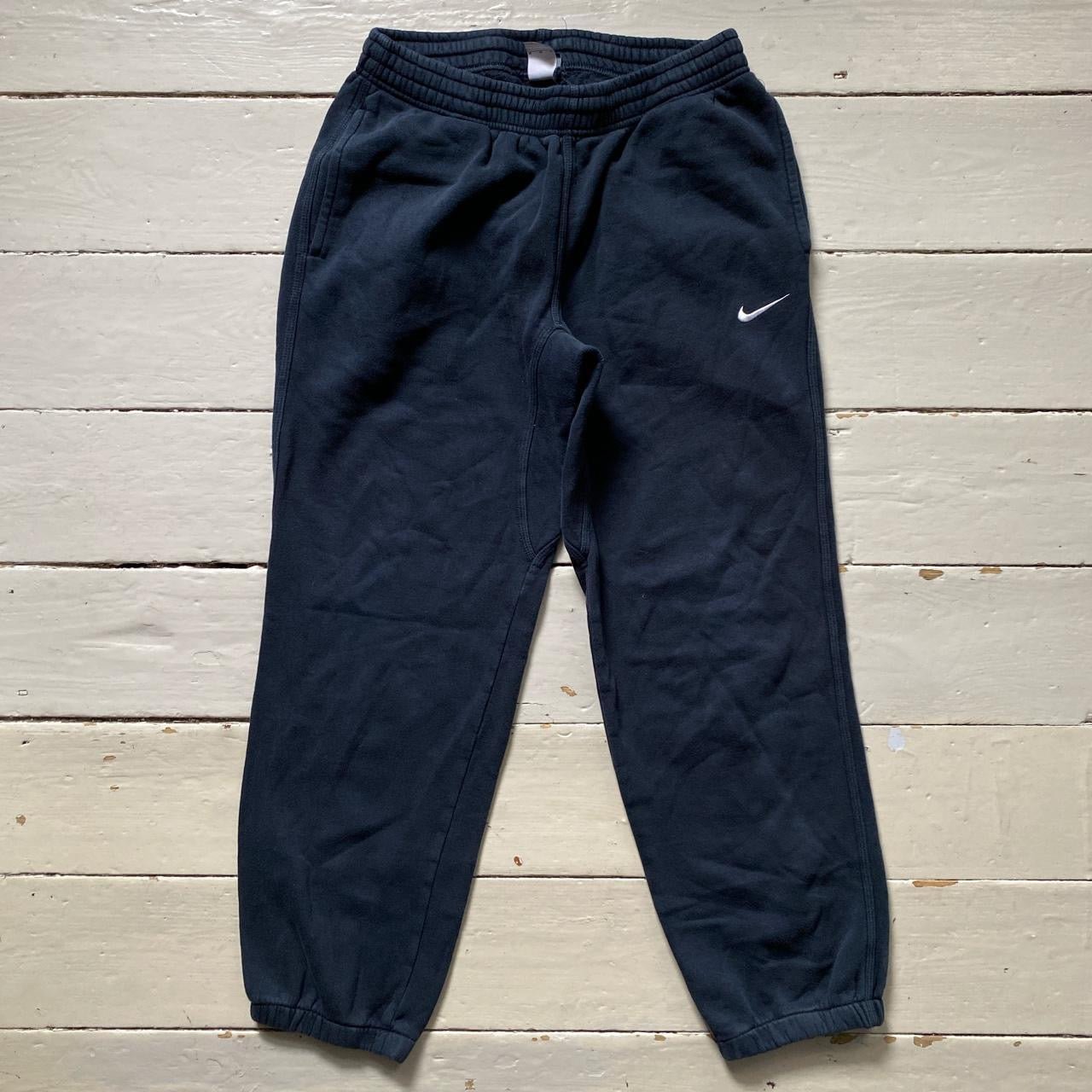 Nike Swoosh Navy Joggers (Medium)
